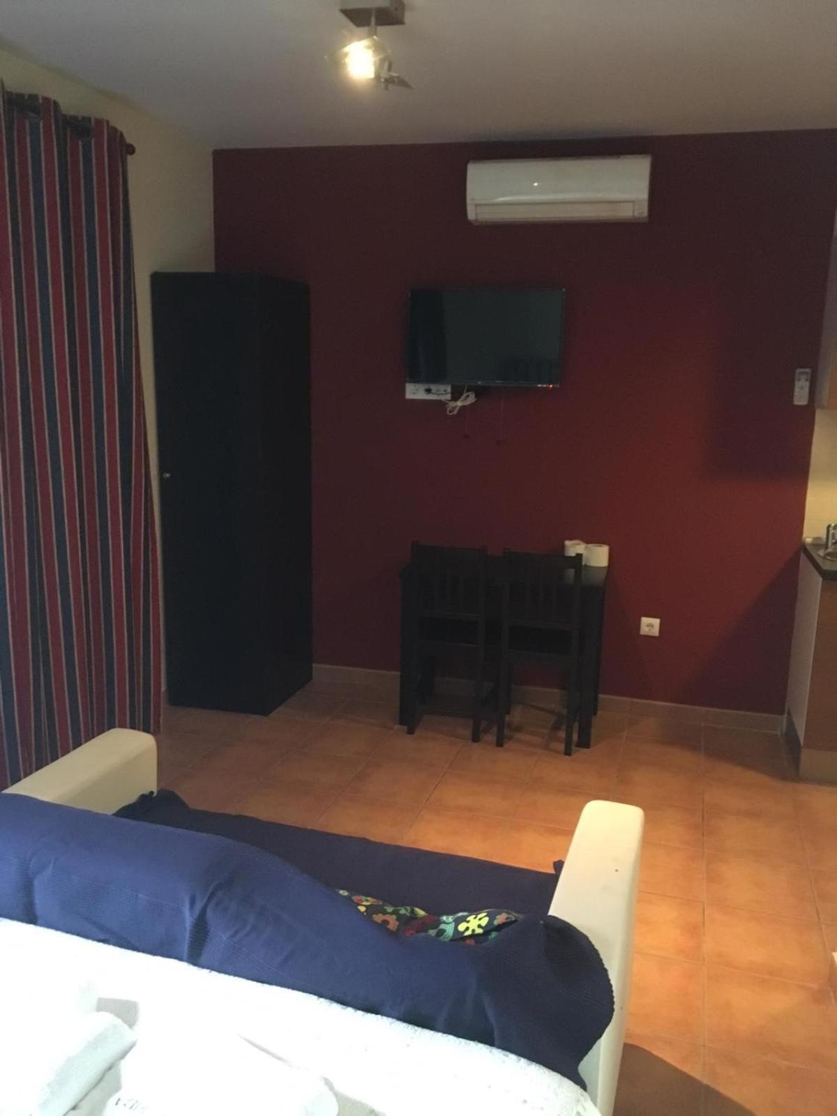 Apartamentos Turisticos Rurales El Pua Казалла де ла Сиерра Экстерьер фото
