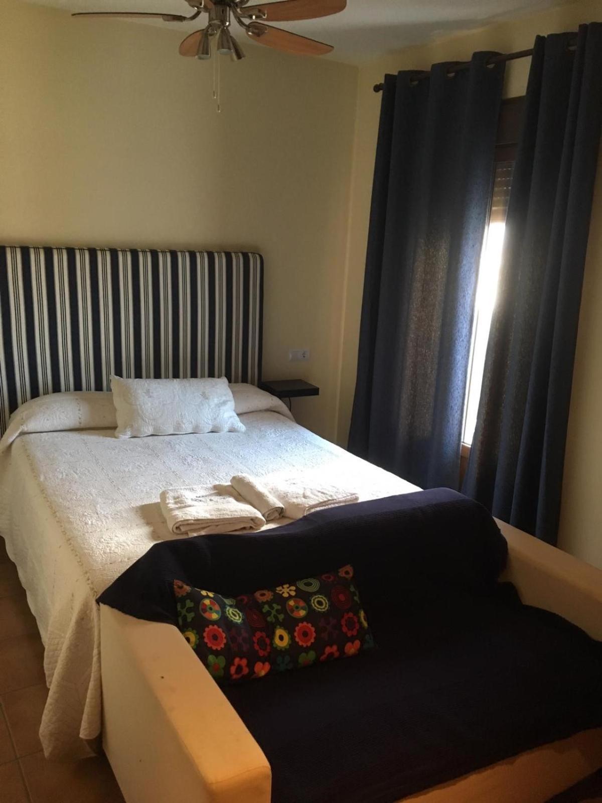 Apartamentos Turisticos Rurales El Pua Казалла де ла Сиерра Экстерьер фото