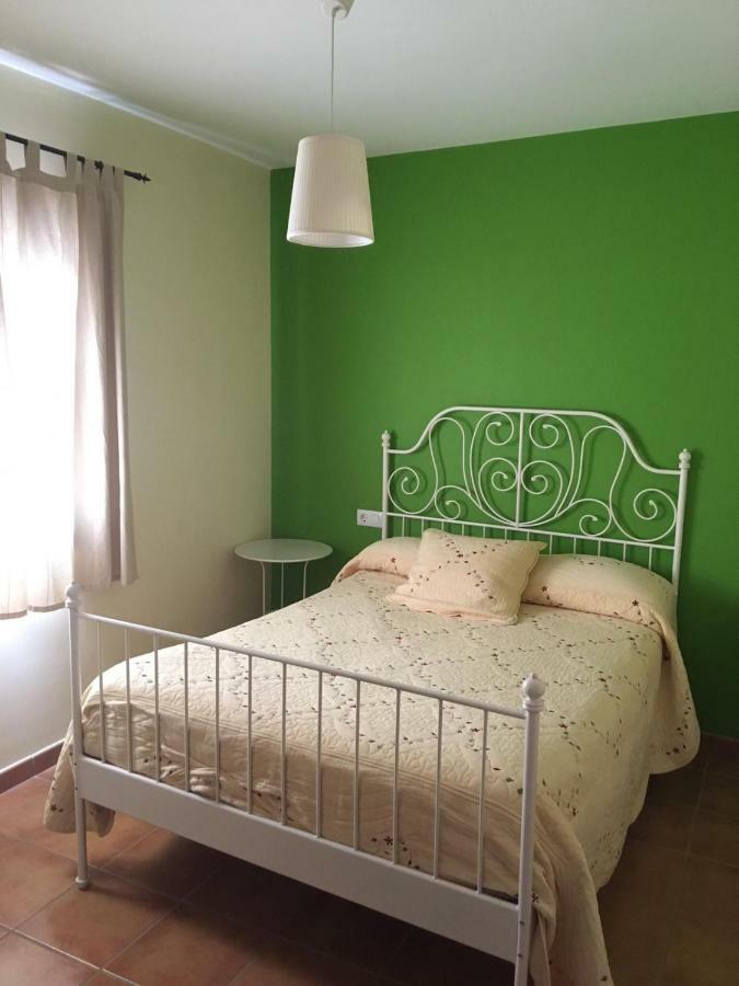 Apartamentos Turisticos Rurales El Pua Казалла де ла Сиерра Экстерьер фото